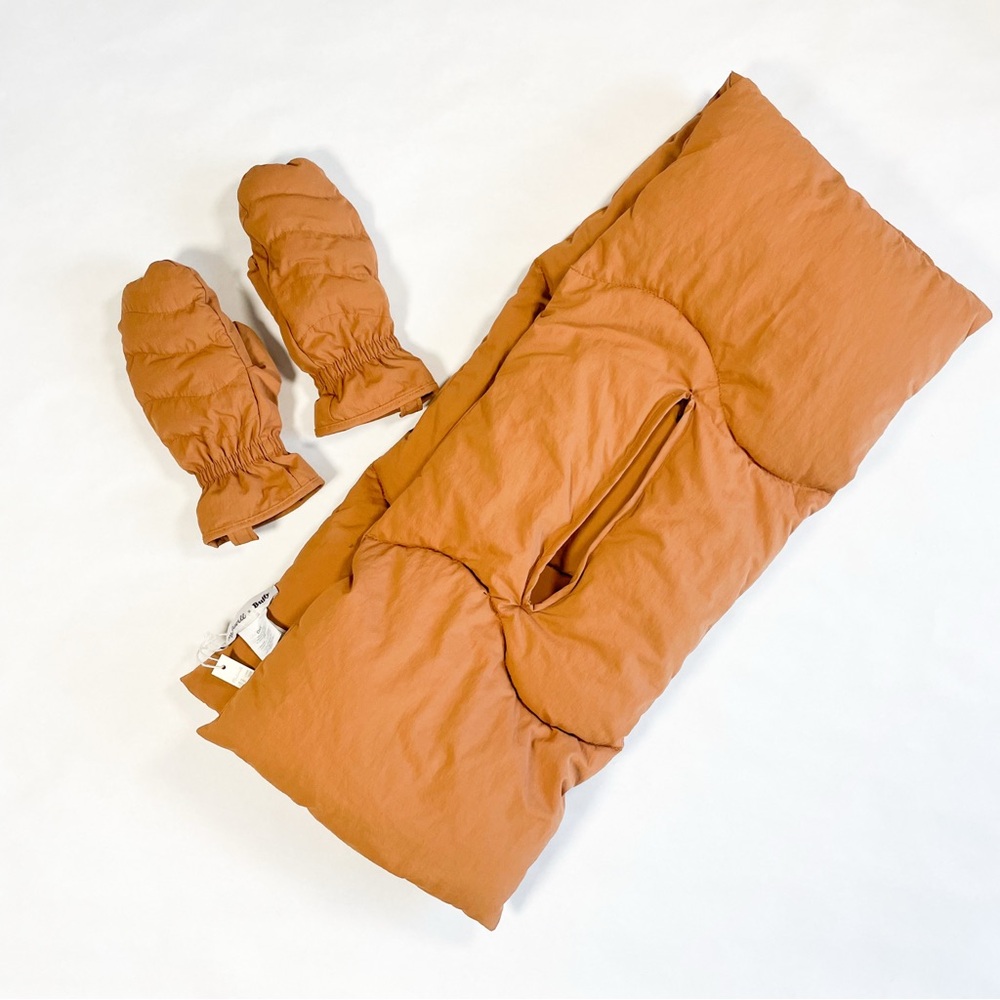 Madewell x Buffy Camel Brown Scarf (NWT) & Mittens - Picture 2 of 6